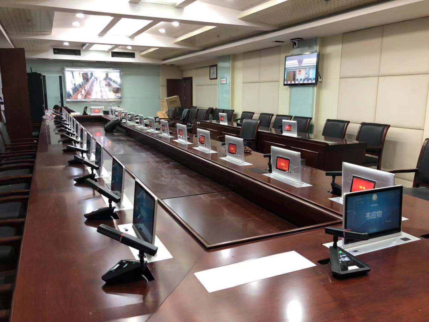 實(shí)力公信，以高新技術(shù)服務(wù)各地法院
