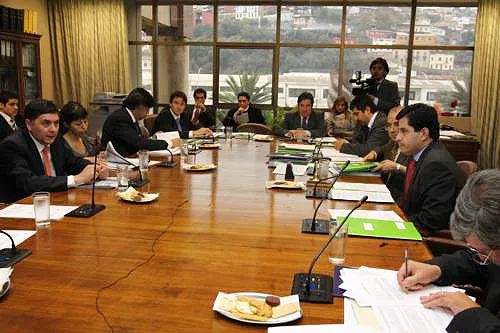 公信會議助力全球多國國會會議